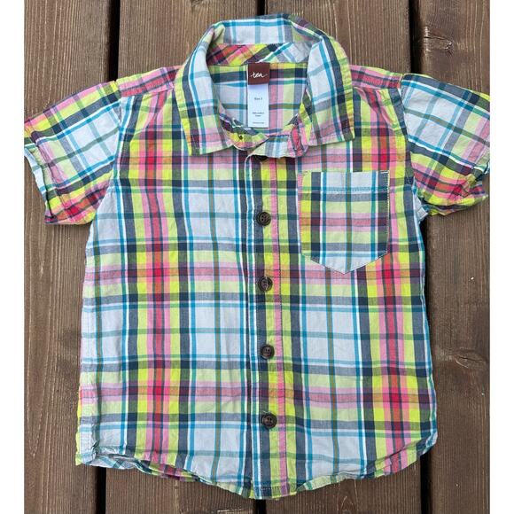 Tea Collection Other - Tea Collection Boys’ Plaid Button Down Shirt Size 3